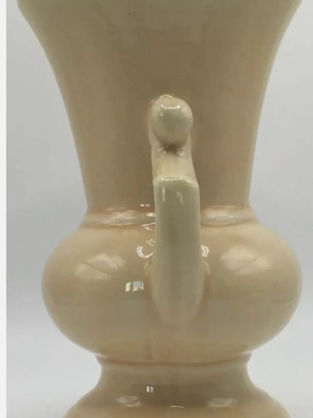 Vintage McCoy Vase Cream /Peach with double Handles 1940s USA